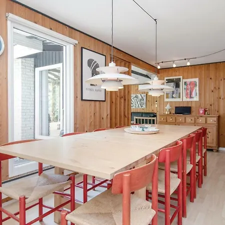Stunning In Hadsund With Kitchen بيت للعطل Odde